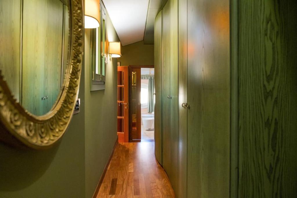 Carbonesi Luxury - Centro Storico Lägenhet Bologna Exteriör bild